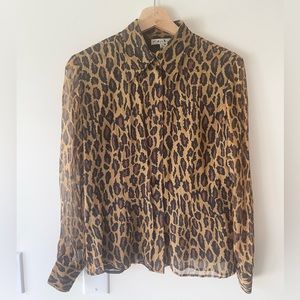 Vintage cougar print silk button down blouse: size 8